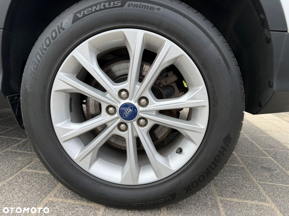 Ford Kuga 2.0 EcoBlue 4x4 TITANIUM - 35