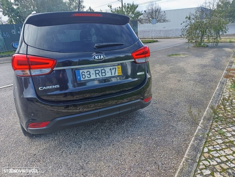 Kia Carens 1.7 CRDi ISG TX - 6