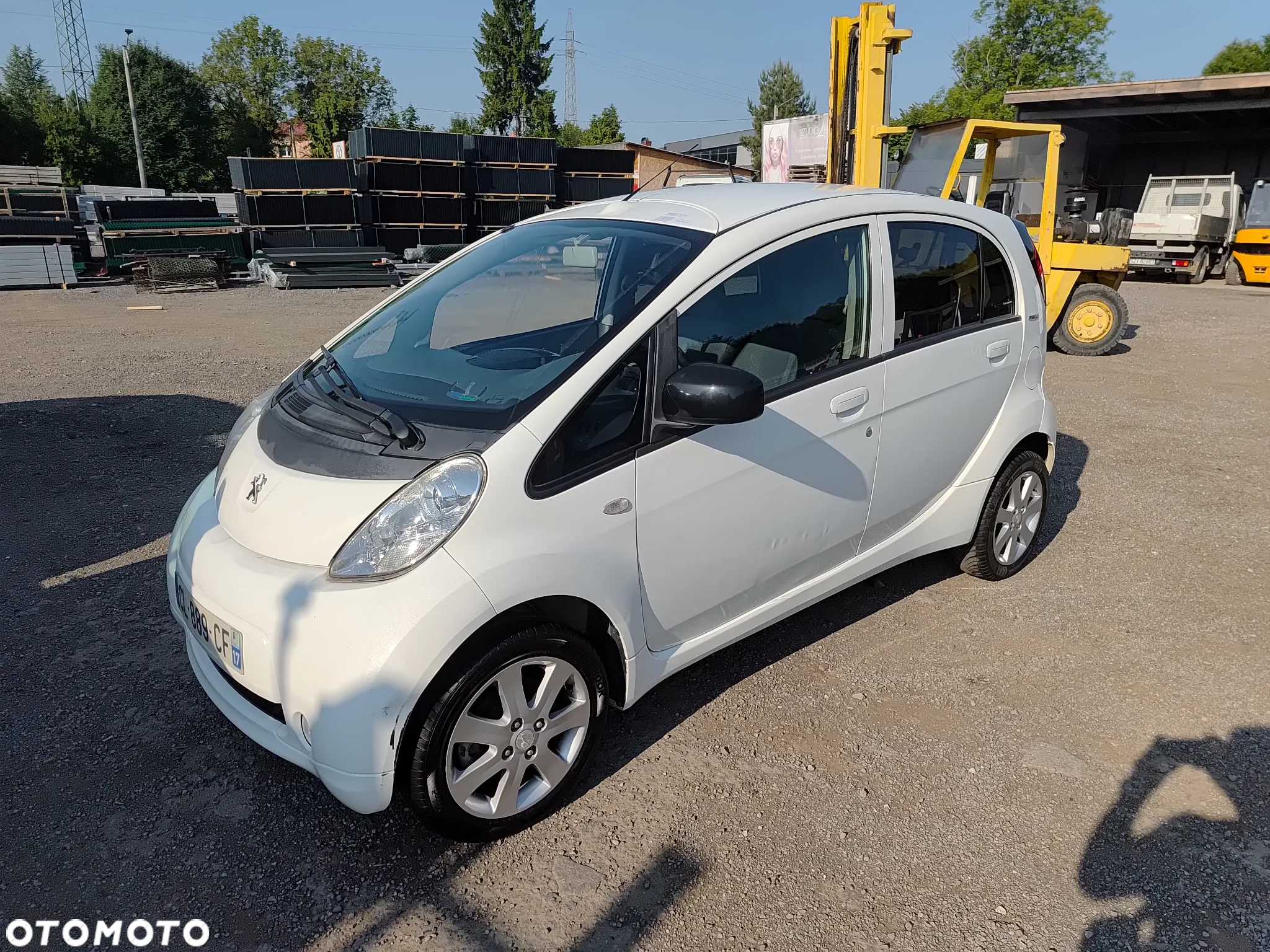 Peugeot iOn Active - 19