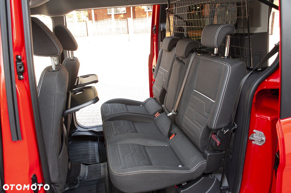 Ford Tourneo Connect Grand 1.5 TDCi Start/Stop Trend - 19