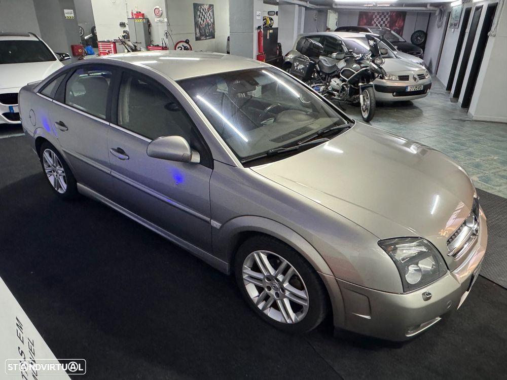 Opel Vectra GTS 2.2 DTi - 4