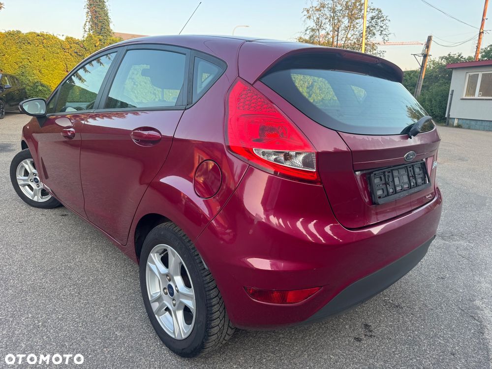 Ford Fiesta 1.25 Champions Edition - 3