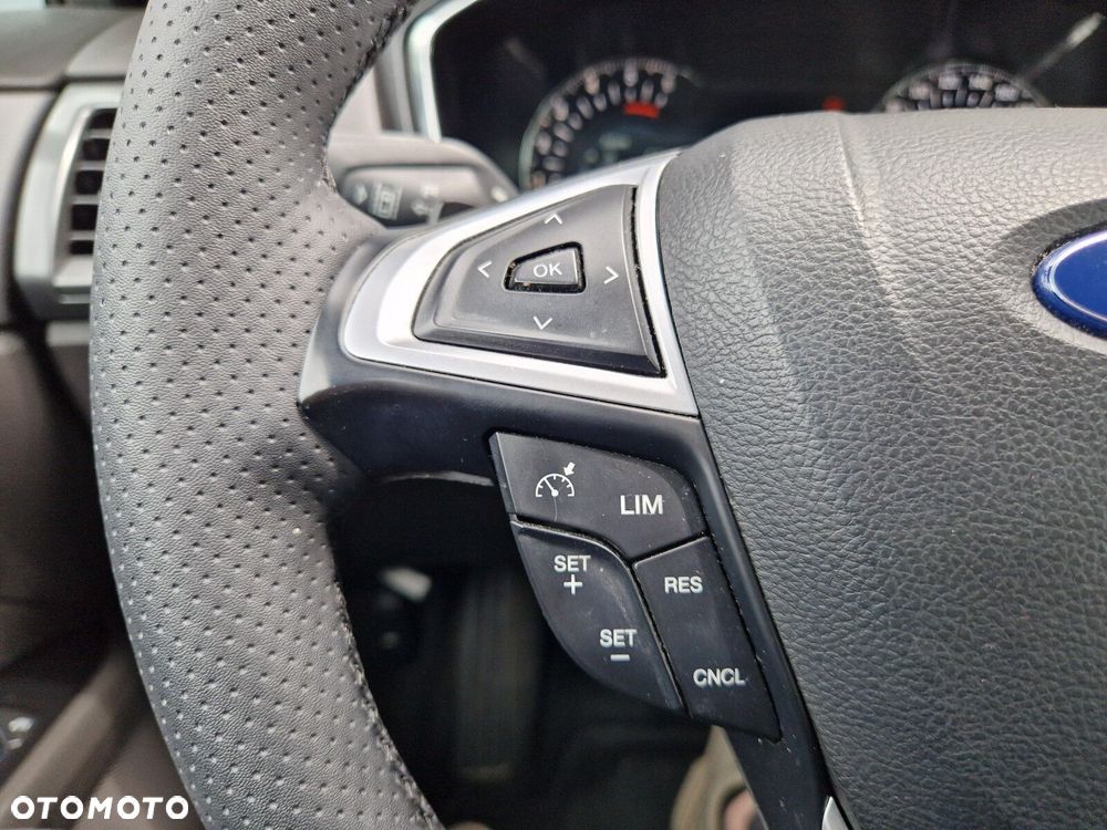 Ford Mondeo 2.0 TDCi Titanium PowerShift - 18
