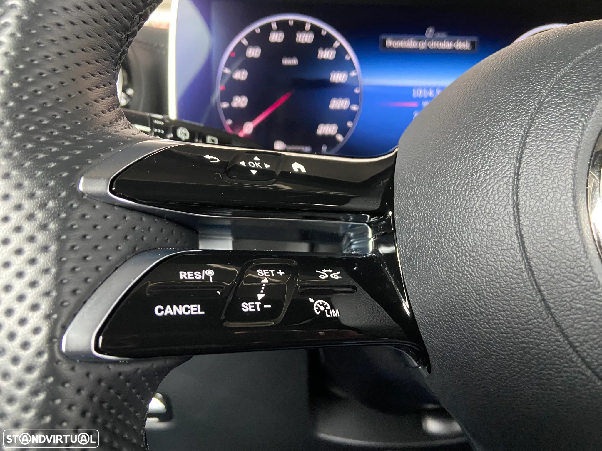 Mercedes-Benz C 300 de AMG Line - 16