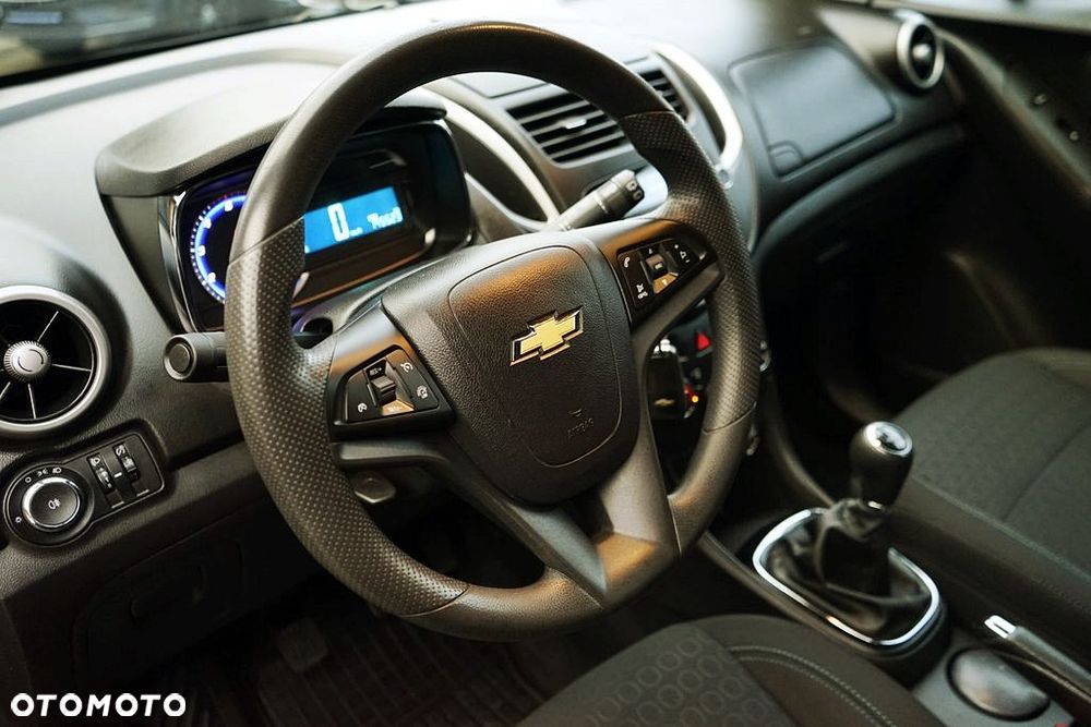 Chevrolet Trax 1.7TD LS - 24