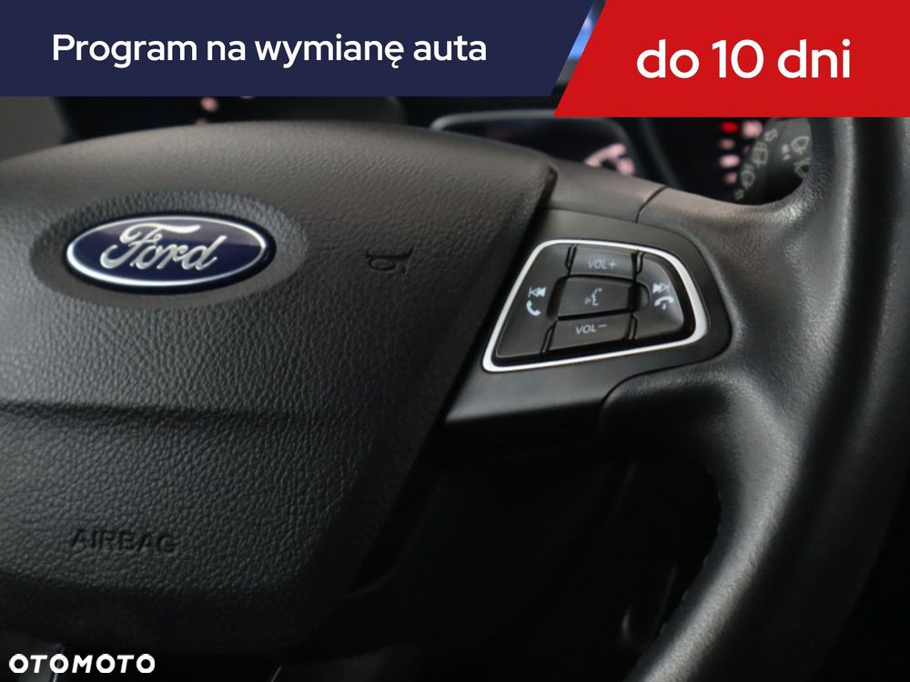 Ford Kuga - 18