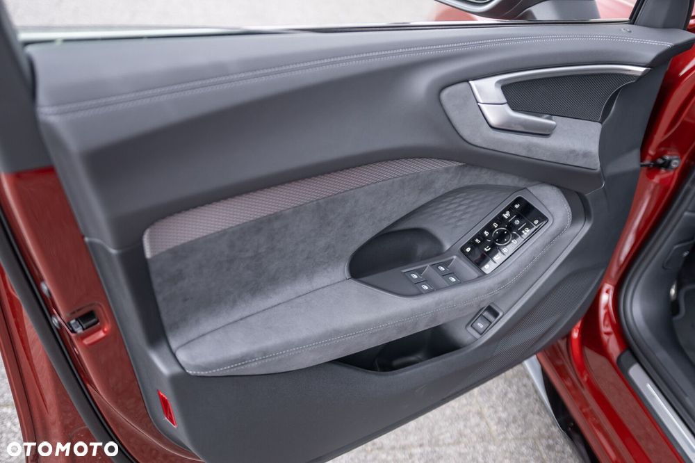 Audi A5 Avant TFSI Quattro S tronic - 19