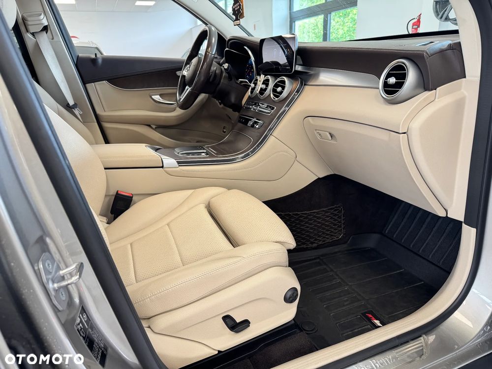 Mercedes-Benz GLC 200 4-Matic - 6