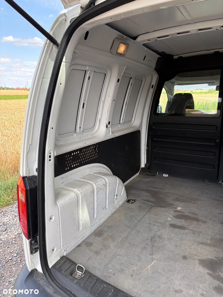 Volkswagen CADDY - 10