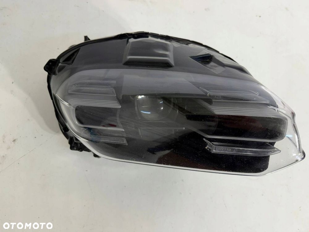 lampa prawy przód prawa przednia porsche taycan 9j1 eu - 7
