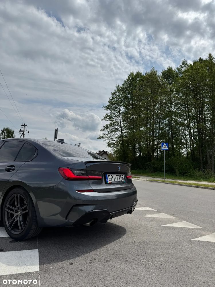 BMW Seria 3 318d M Sport Shadow - 2
