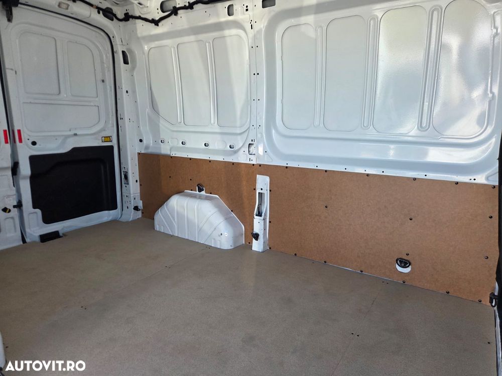 Ford New Transit L2H2 - 14
