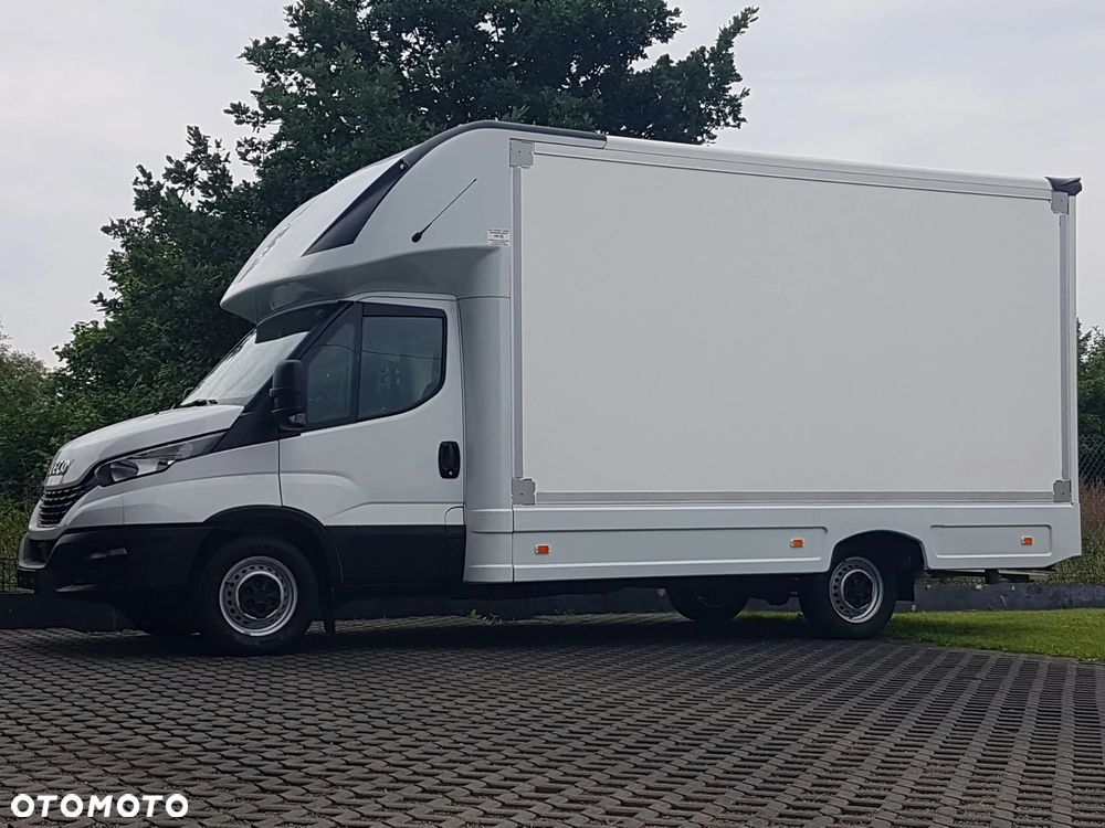 Iveco DAILY KONTENER NISKOPODŁOGOWY 4,44x2,23x2,42 SKLEP FOODTRUCK BAR KLIMA KONIOWÓZ KAMPER - 40