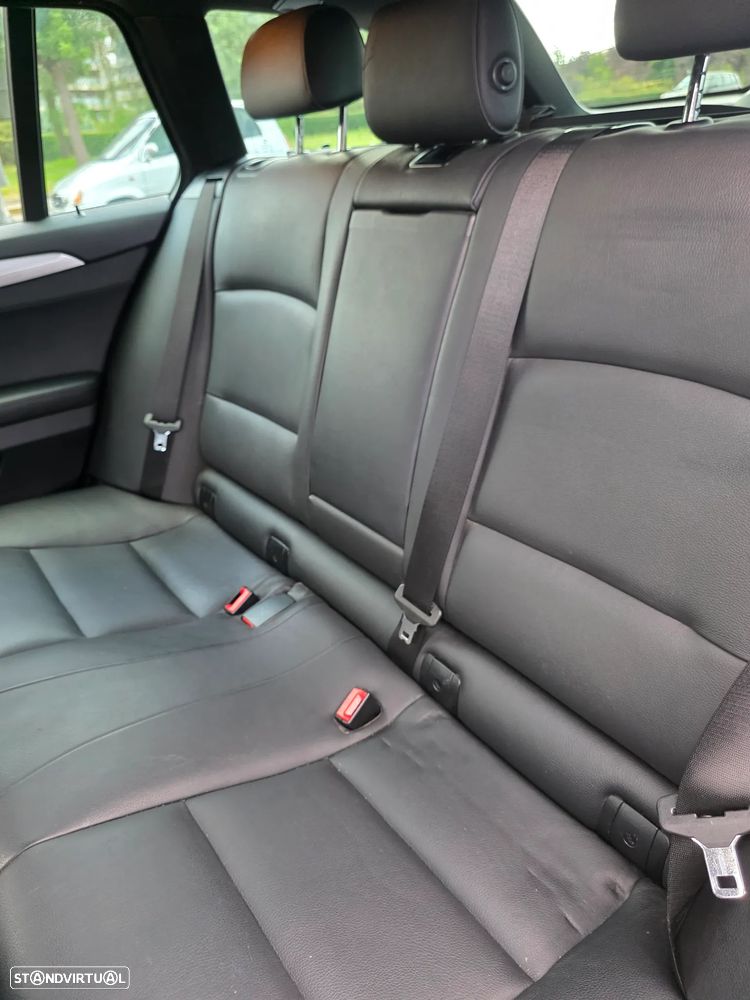 BMW 520 d Pack M Auto — fotografia 3