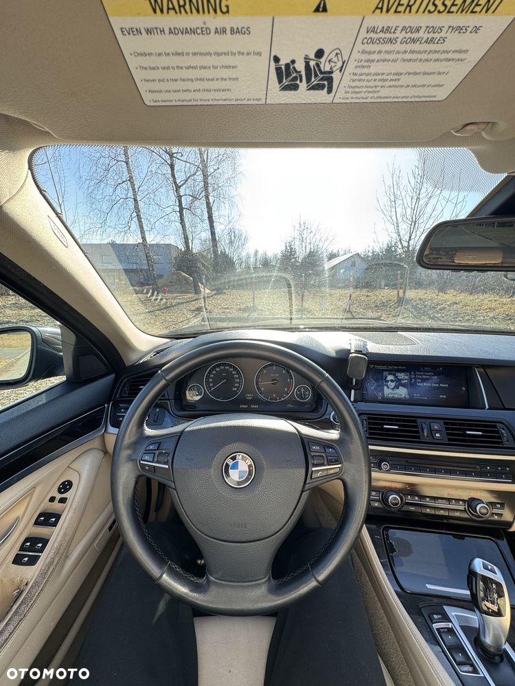 BMW Seria 5 530d - 27