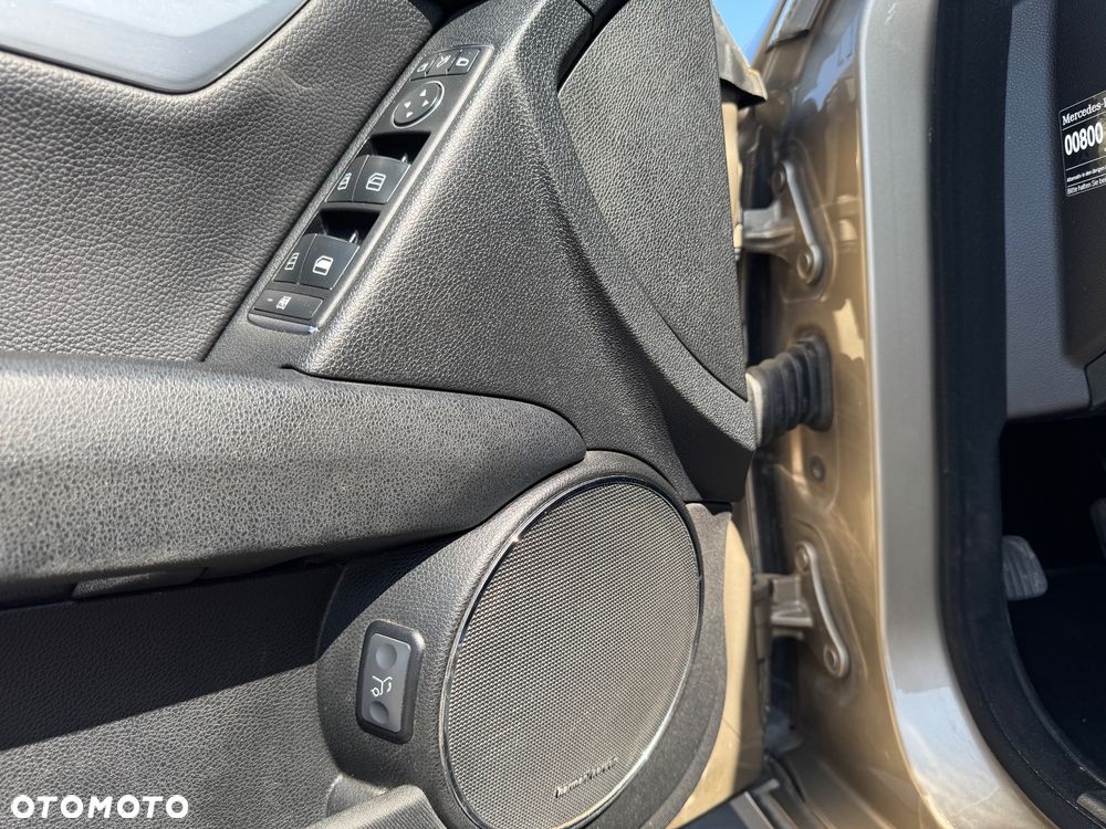 Mercedes-Benz Klasa C 220 CDI DPF Automatik Avantgarde - 16