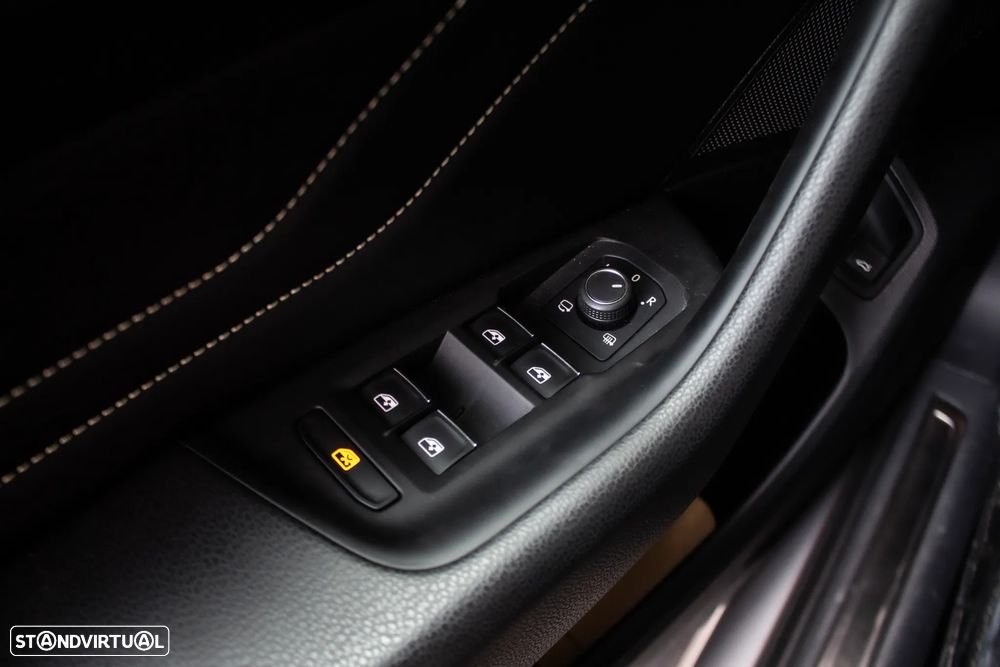 VW Passat Variant 1.4 TSI DSG GTE - 20