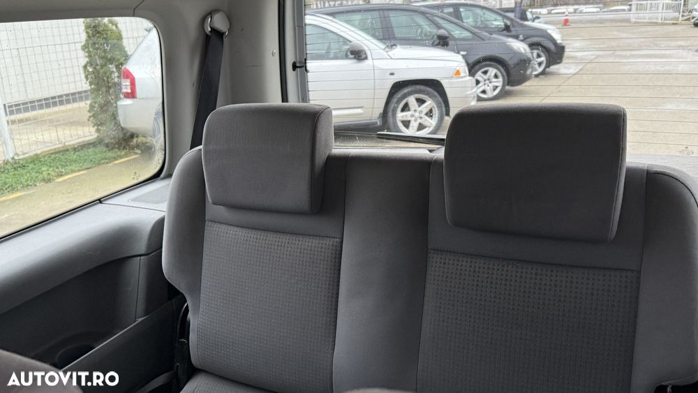 Volkswagen Caddy - 16
