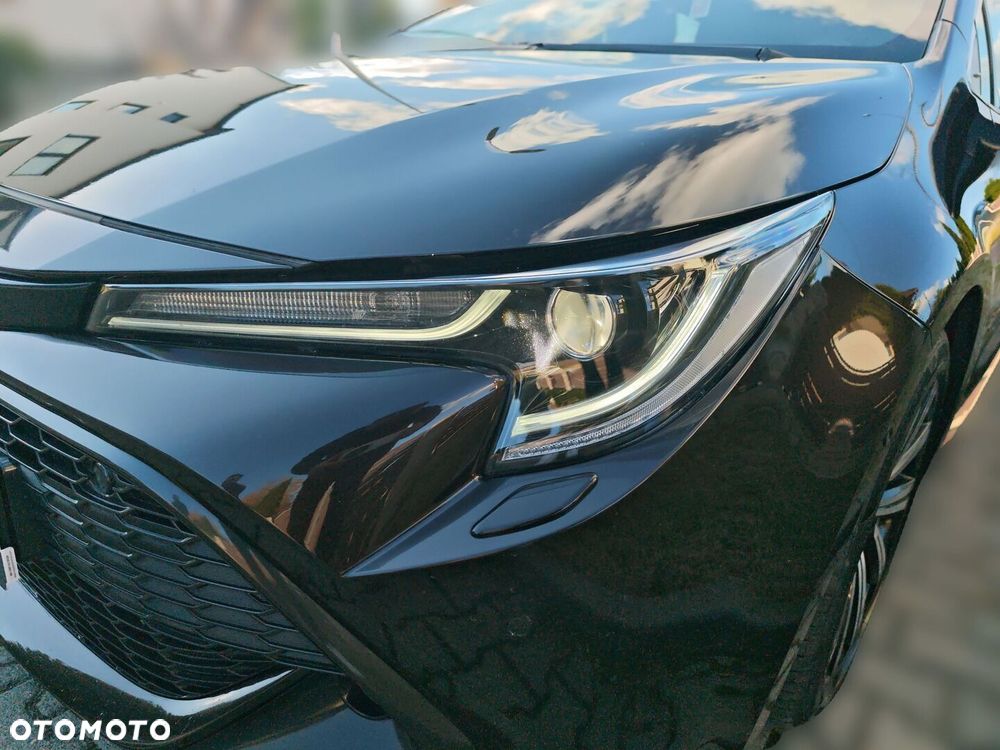 Toyota Corolla 1.8 Hybrid Comfort - 21
