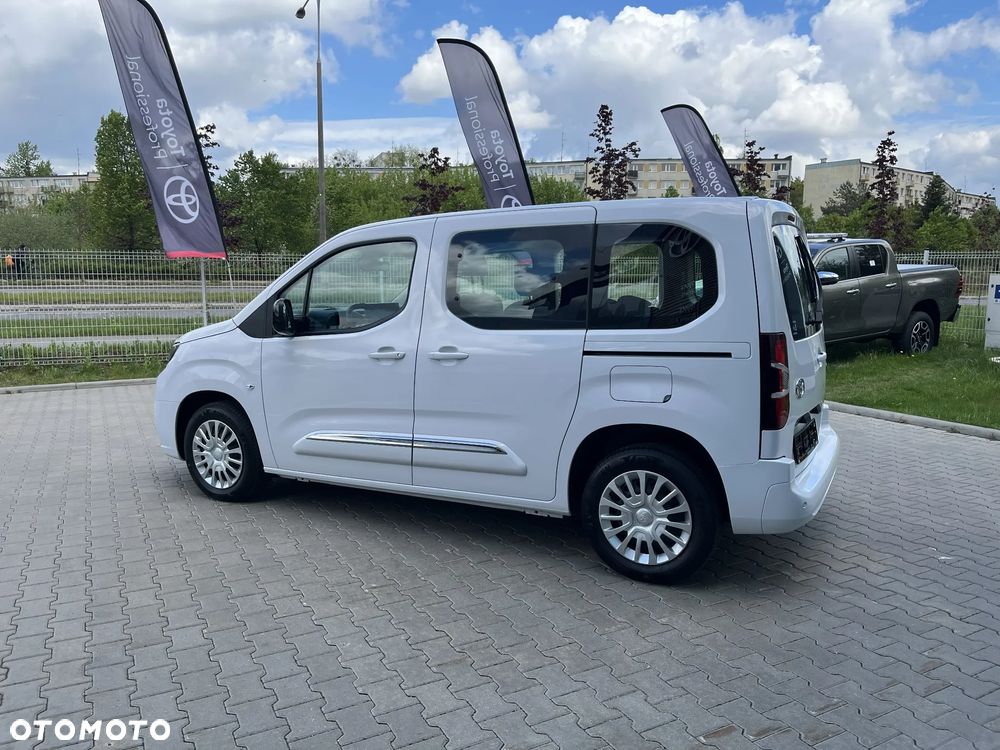 Toyota Proace City Verso 1.5 D-4D Business - 4