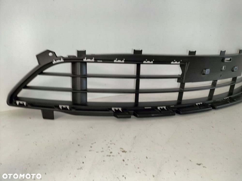 atrapa kratka zderzaka przód środkowa renault alpine a110 17- - 2