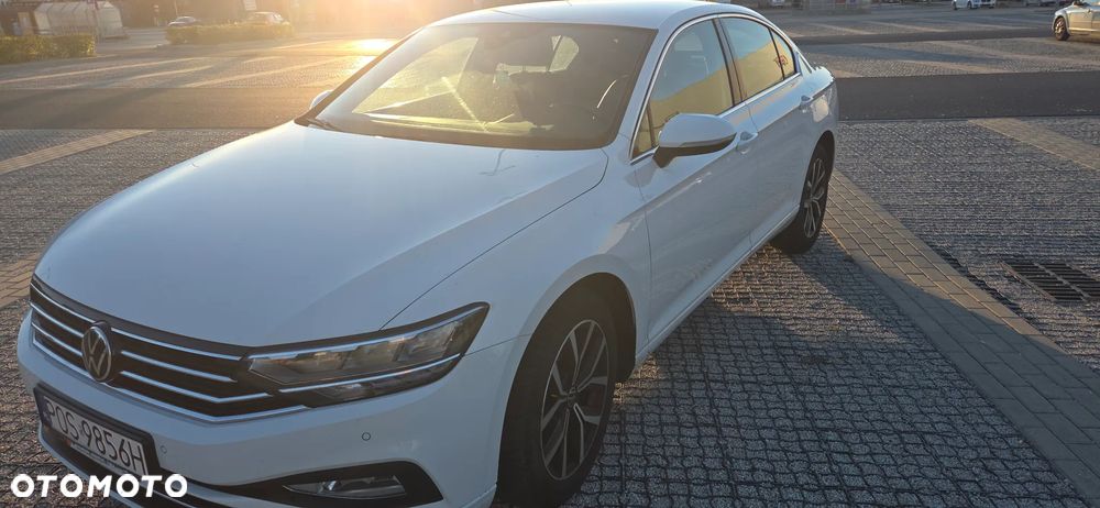 Volkswagen Passat - 3