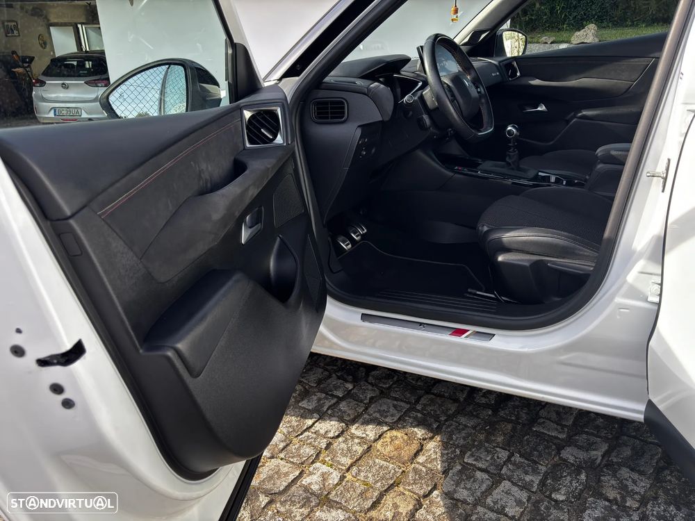 DS DS3 Crossback PureTech 100 PERFORMANCE LINE - 13