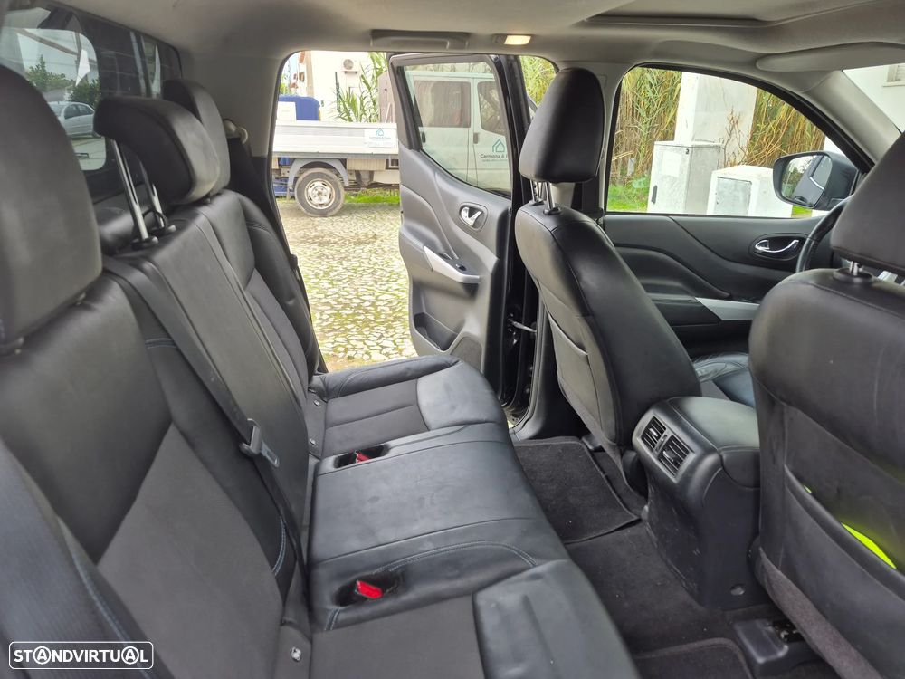 Nissan Navara 2.3 dCi CD 4WD N-Guard Auto - 10