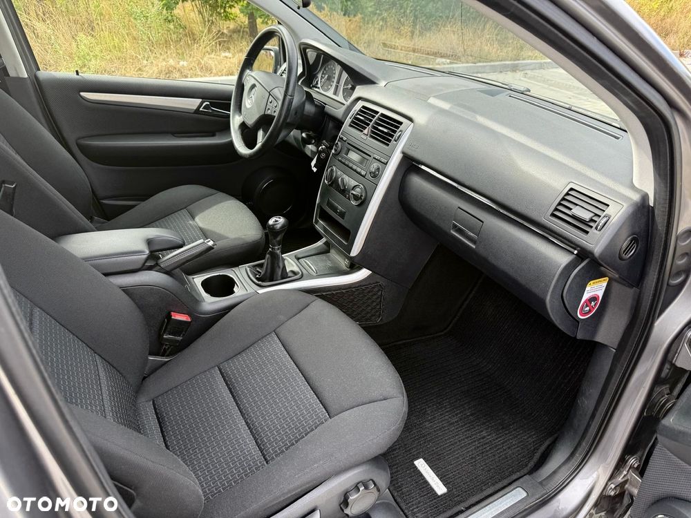 Mercedes-Benz Klasa B 170 BlueEFFICIENCY - 16