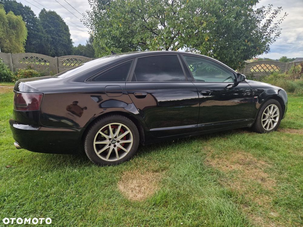 Audi A6 Limousine 2.4 - 3