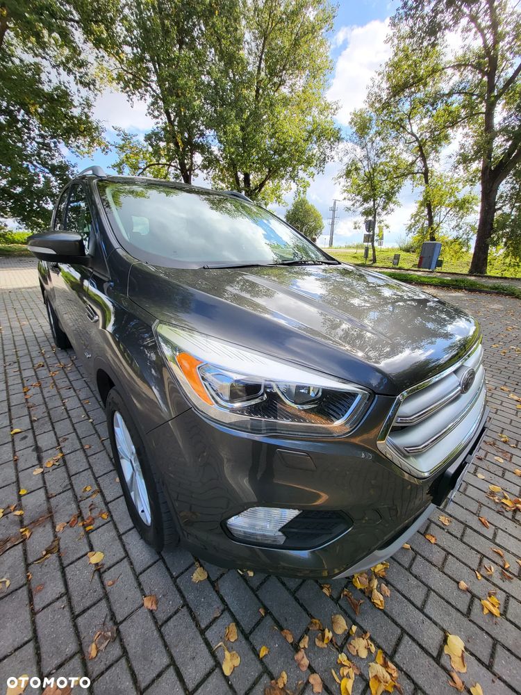 Ford Kuga 2.0 TDCi AWD Titanium - 4