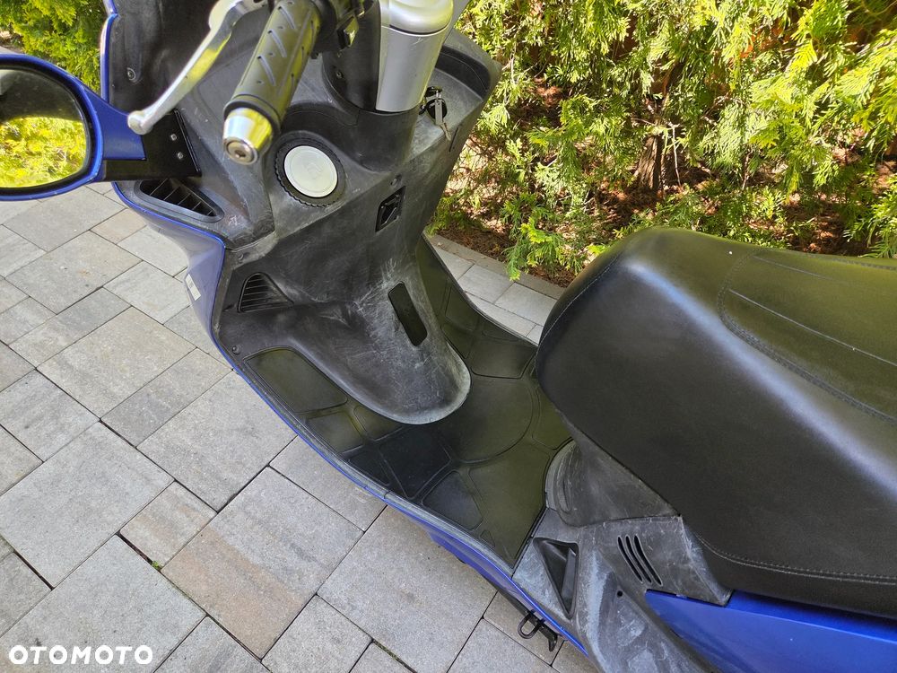 Kymco Grand Dink - 13
