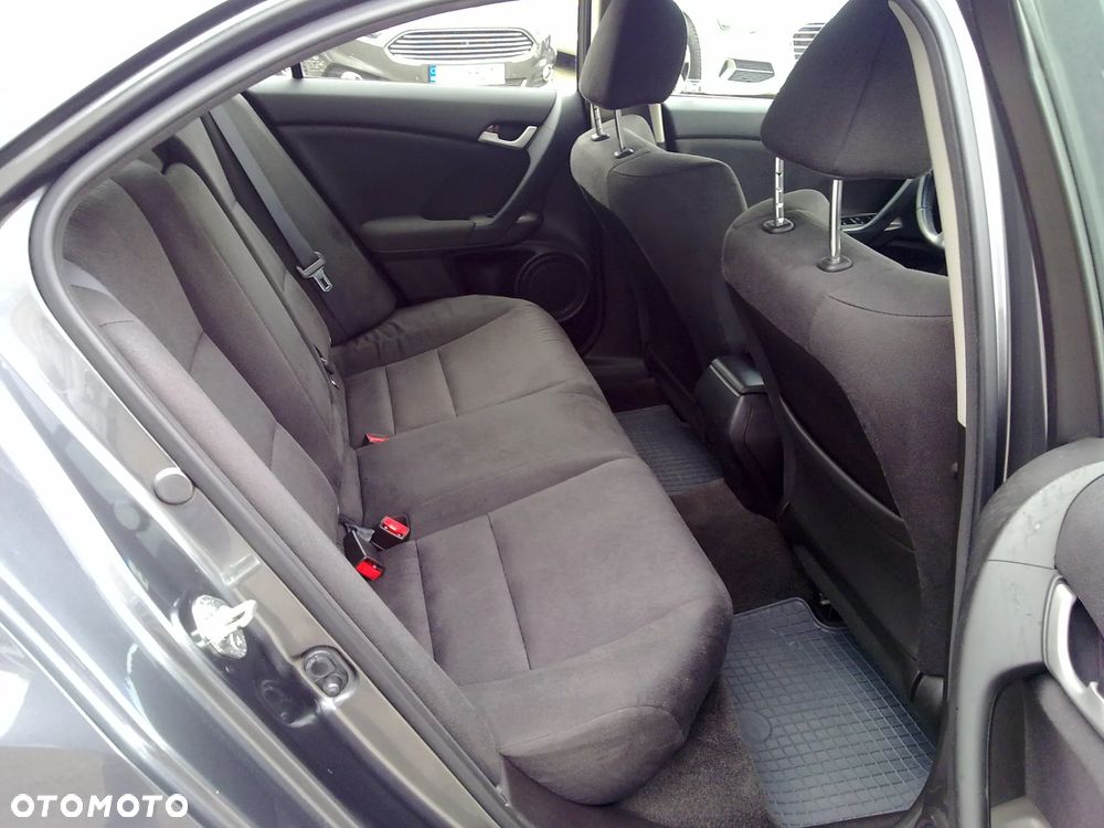 Honda Accord 2.0 Elegance - 19
