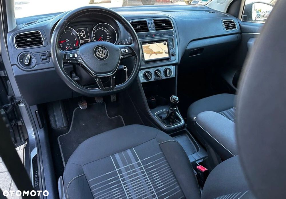 Volkswagen Polo - 7