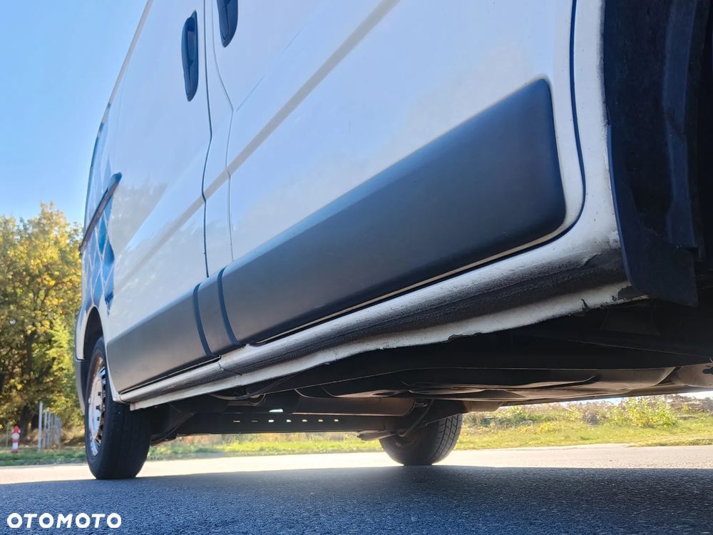 Renault Trafic - 20
