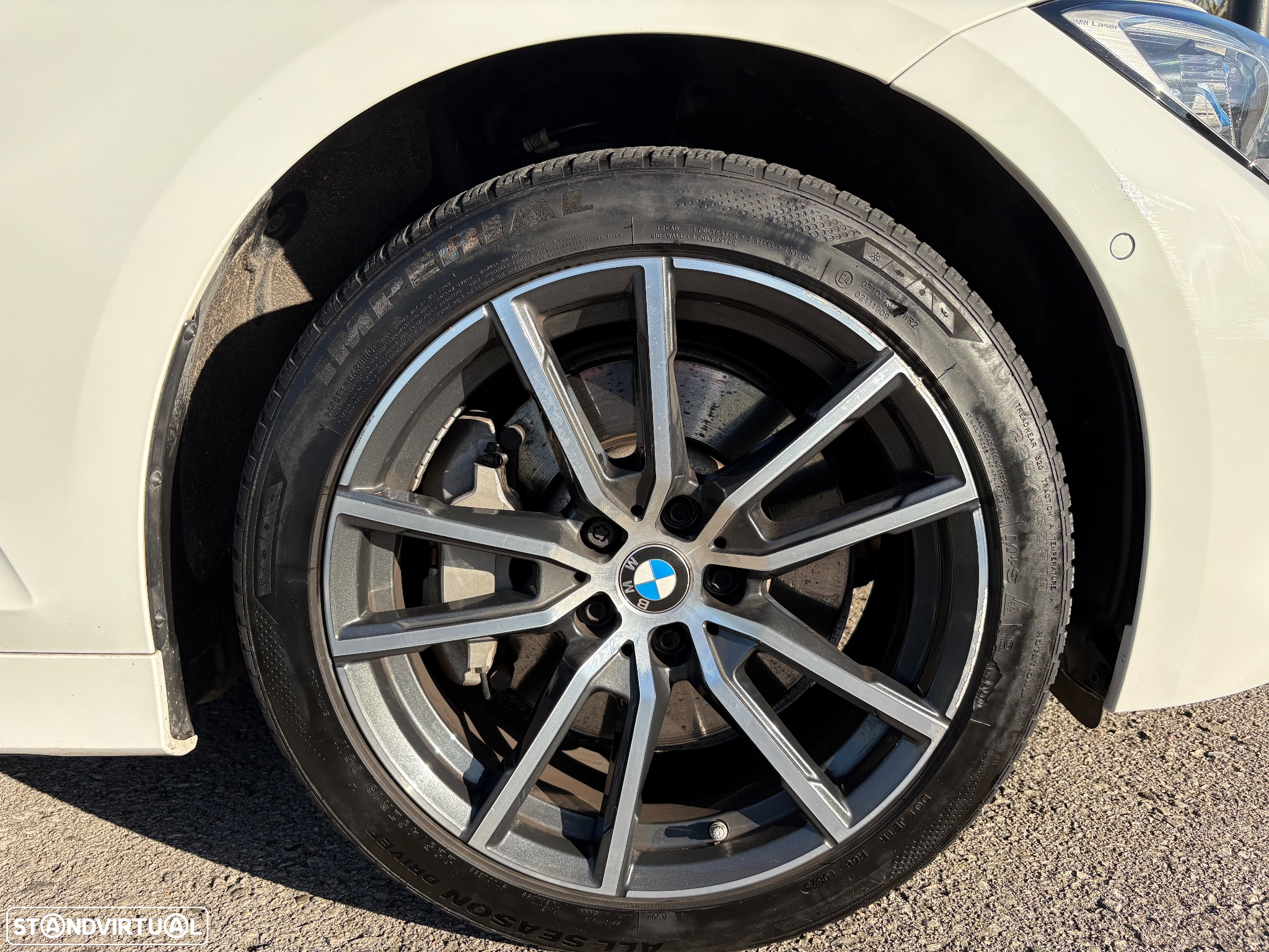 BMW 330 e Auto - 19