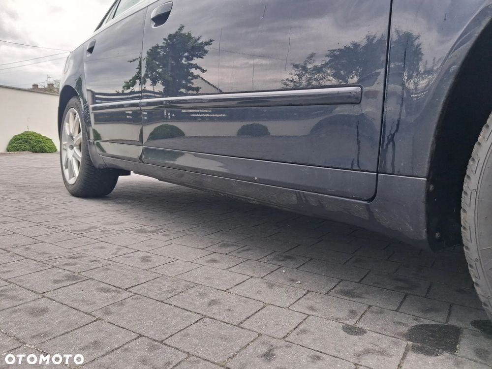 Audi A4 Limousine - 20