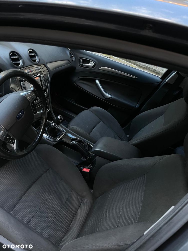 Ford Mondeo 1.8 TDCi Titanium - 8