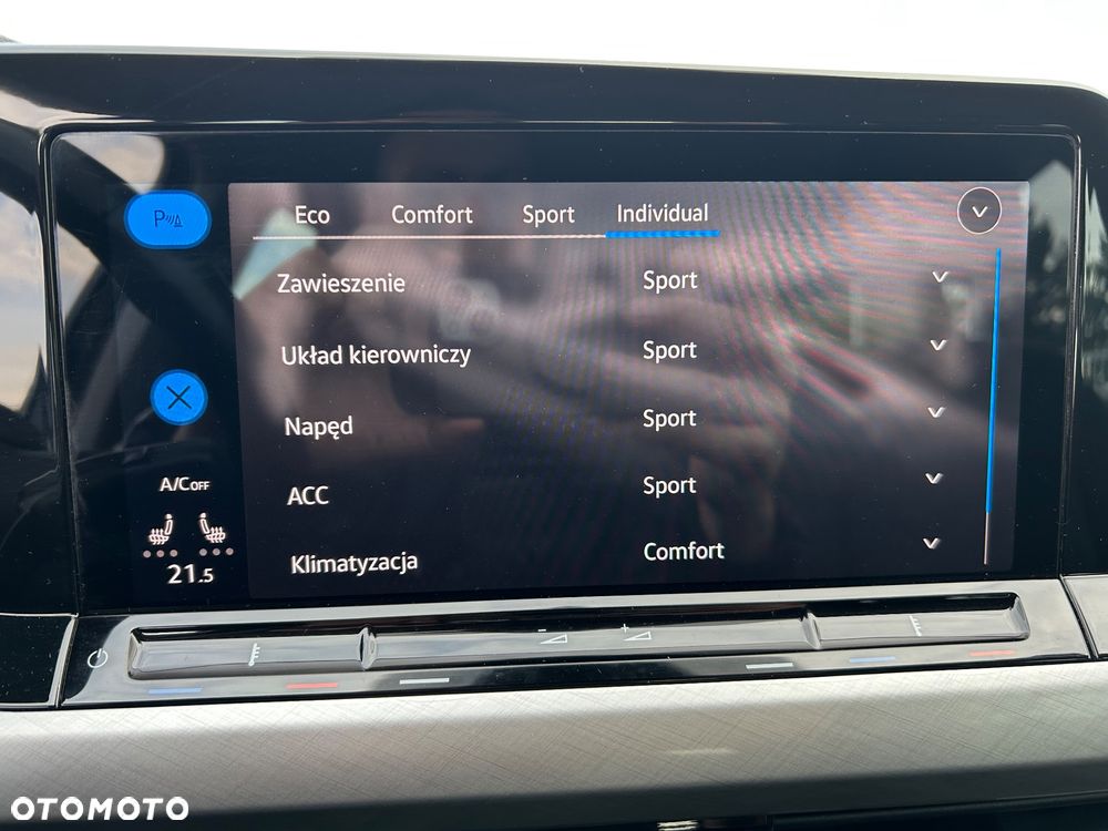 Volkswagen Golf - 20