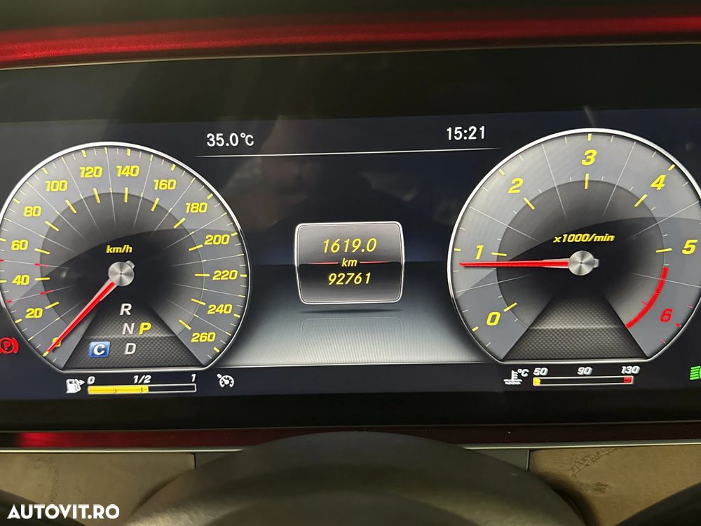 Mercedes-Benz E 220 d 4MATIC 9G-TRONIC - 11