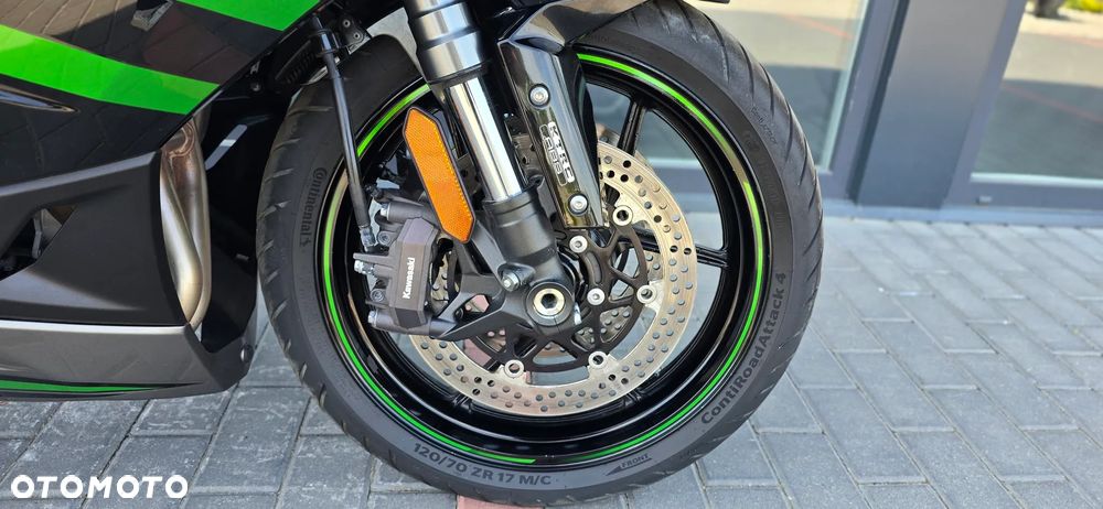 Kawasaki Ninja 1000 SX - 15
