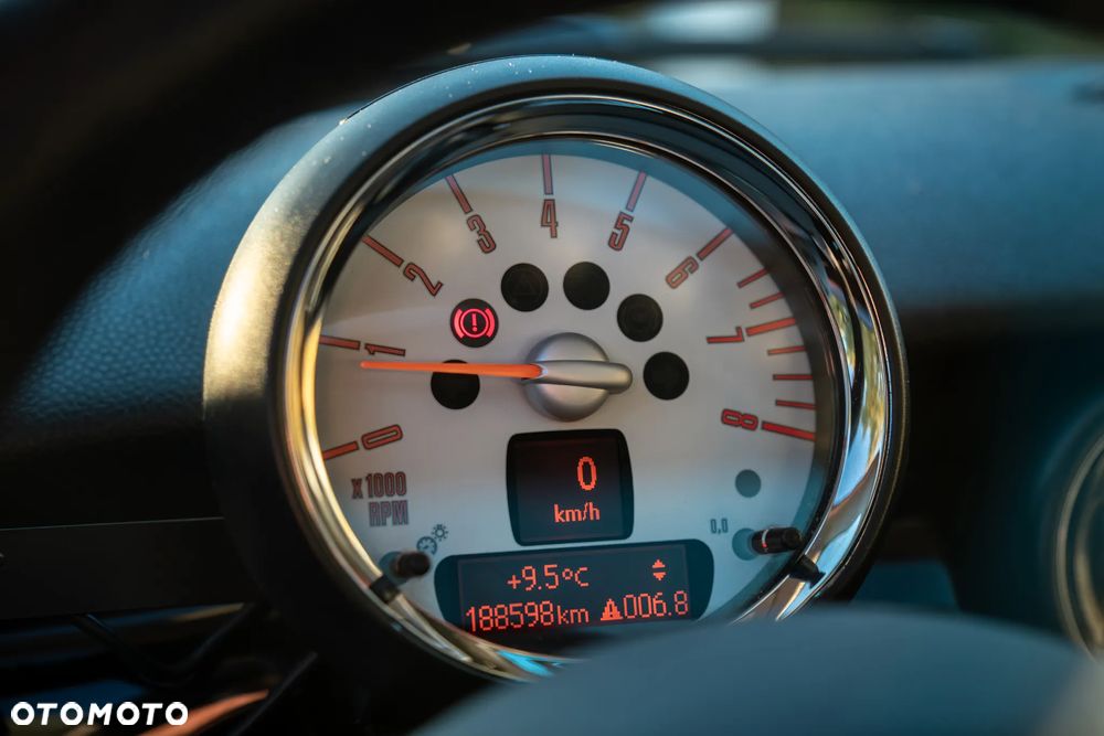 MINI Cooper Standard - 15