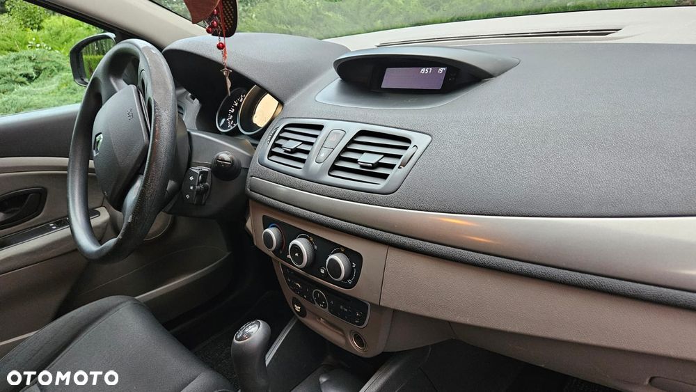 Renault Megane 1.6 16V 100 Authentique - 19