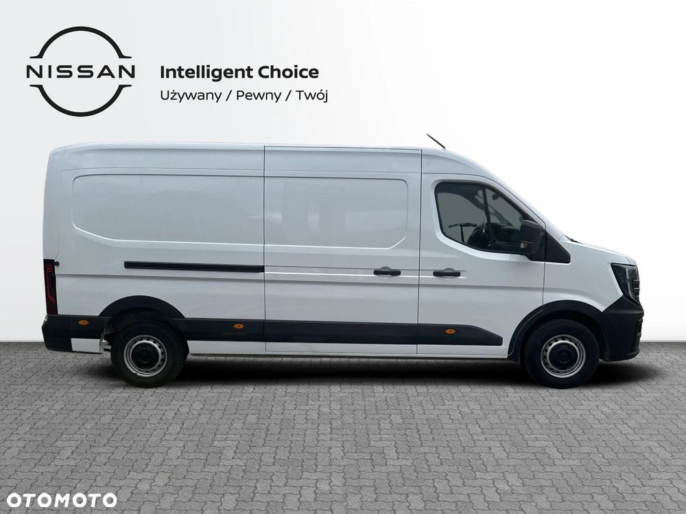 Nissan Interstar - 7