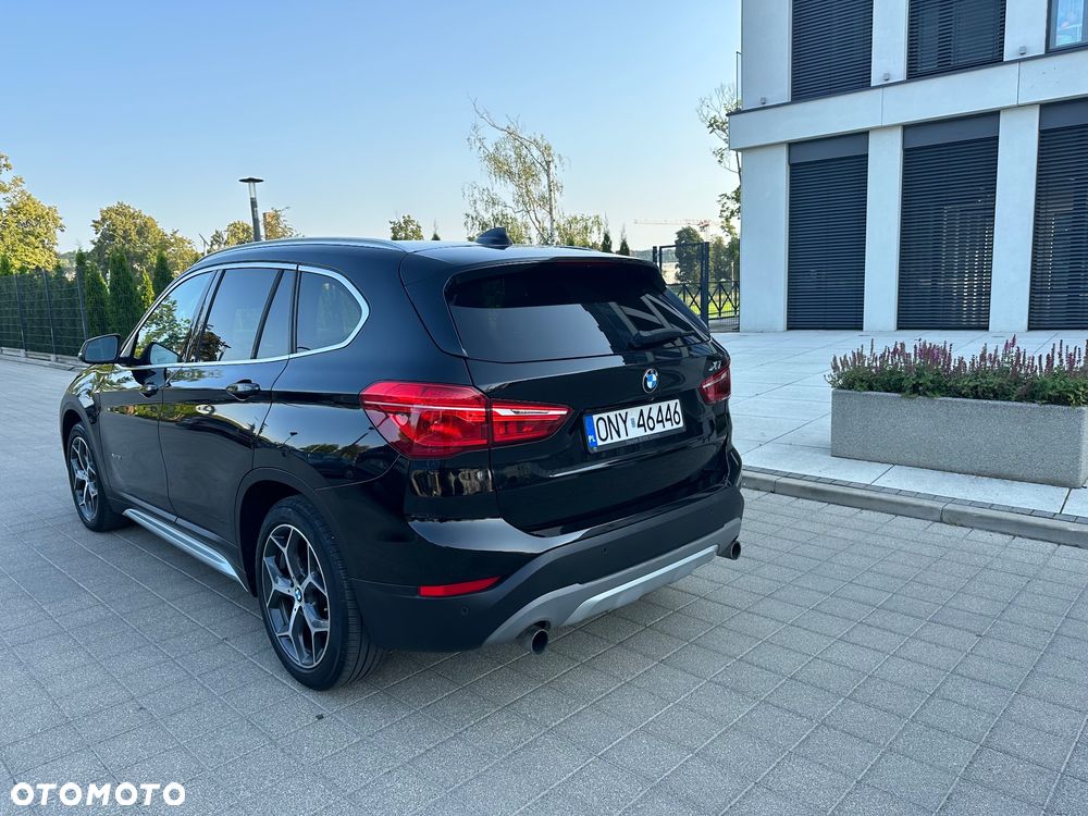 BMW X1 xDrive25i Advantage - 7