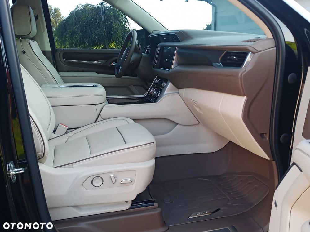 GMC Yukon - 13