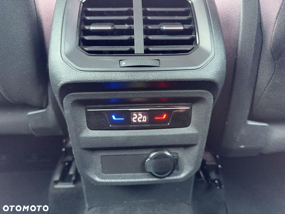 Volkswagen Tiguan - 25