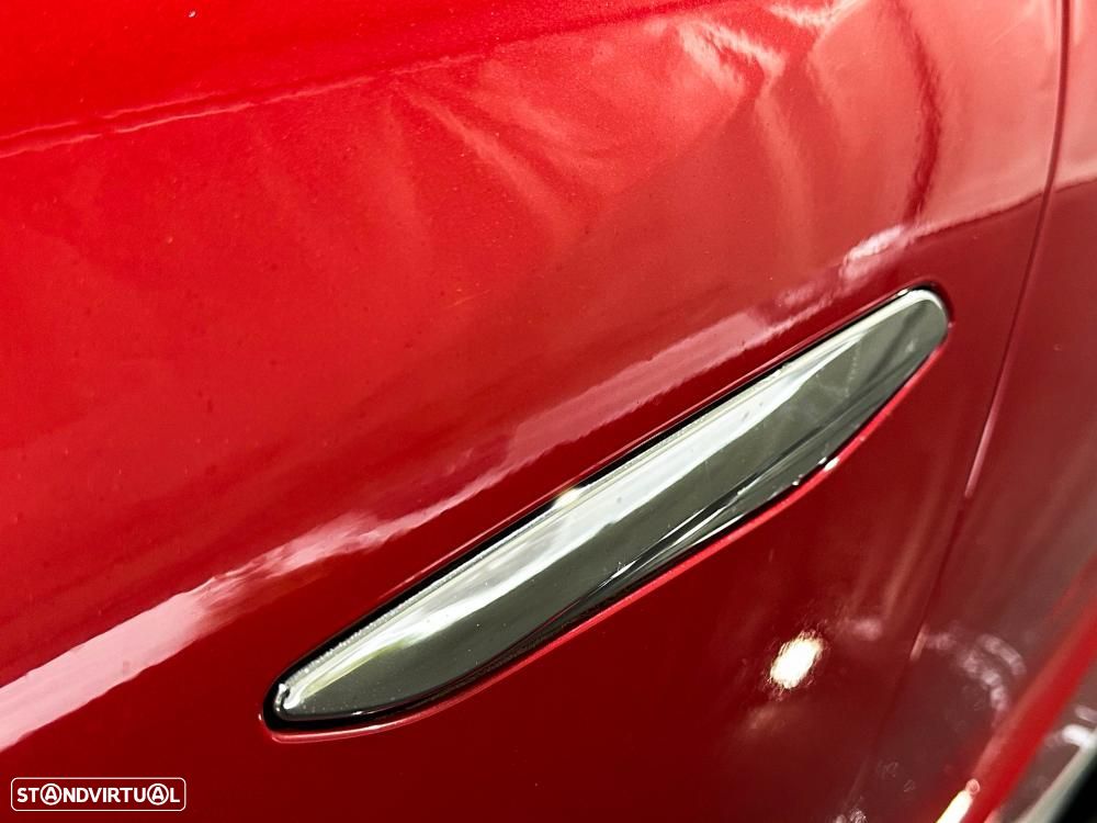 DS DS3 Crossback E-TENSE PERFORMANCE LINE + - 17