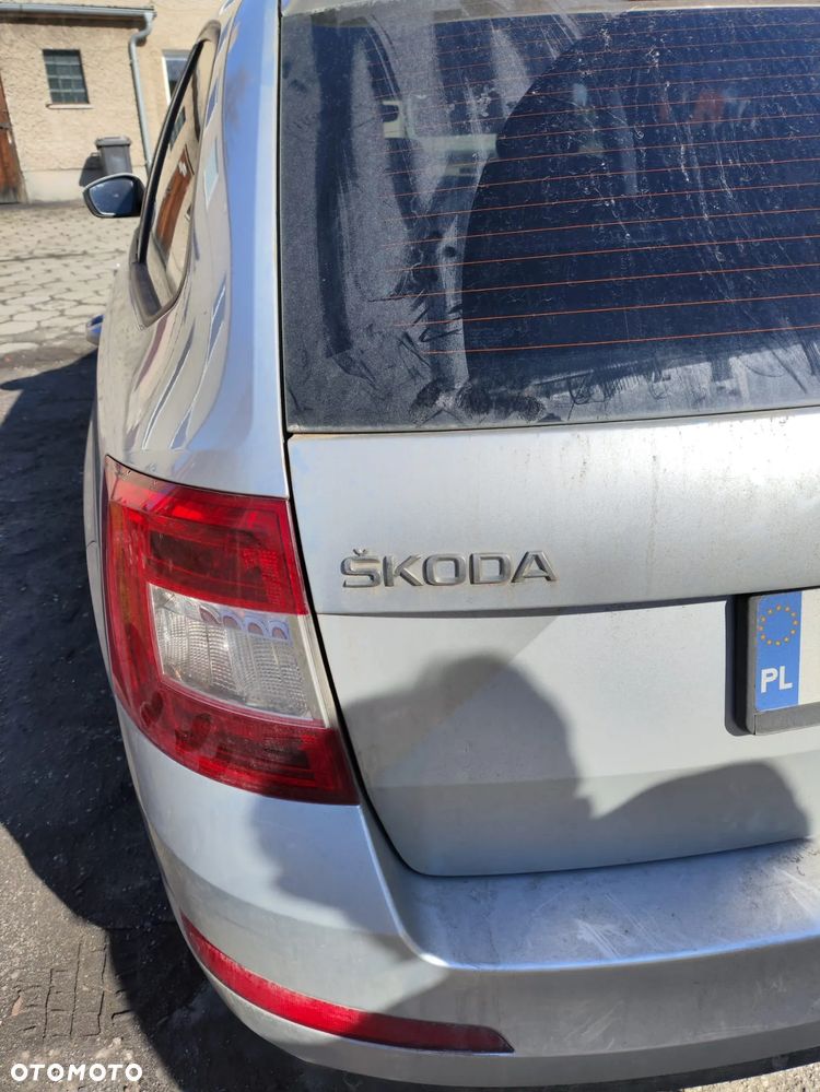 Skoda Octavia 2.0 TDI SCR Style DSG - 12