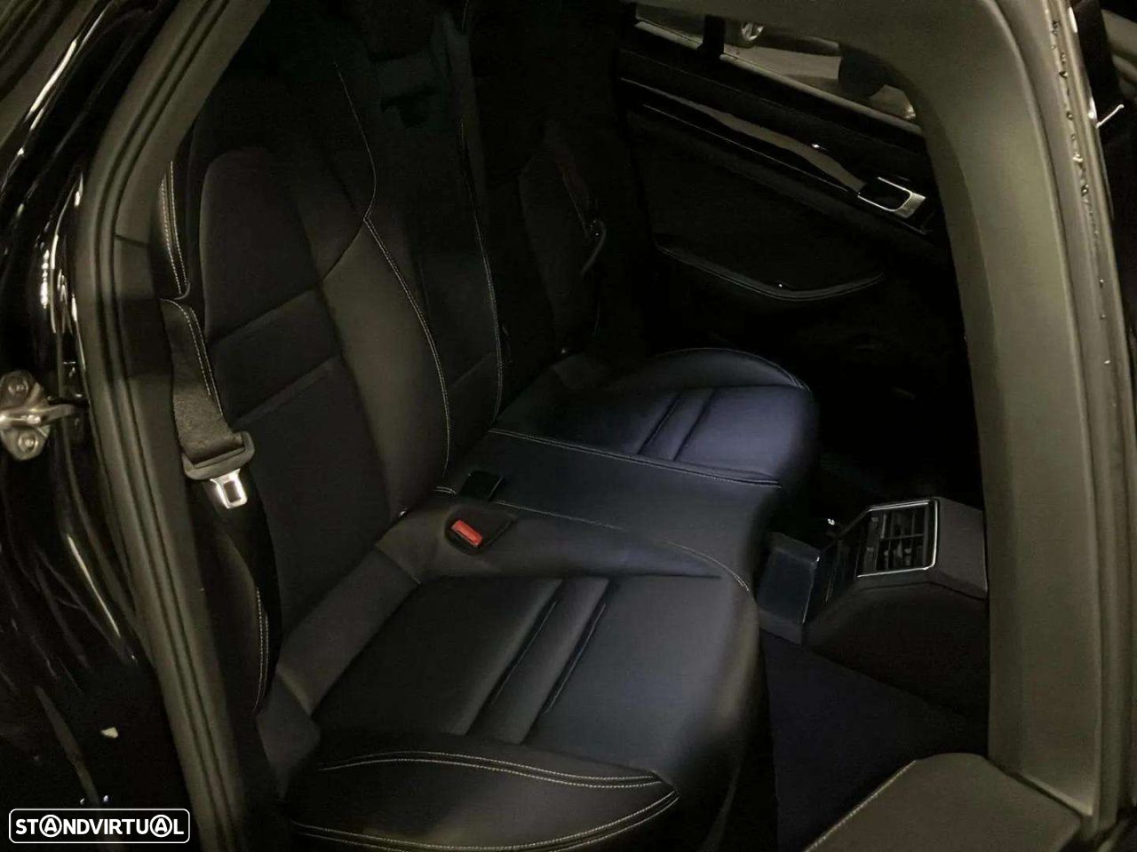 Porsche Panamera - 14